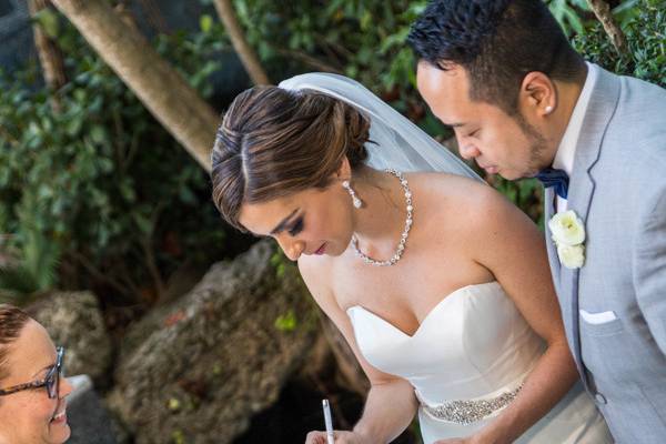 Adriana Camacho Bilingual Wedding Officiant - Notary Public