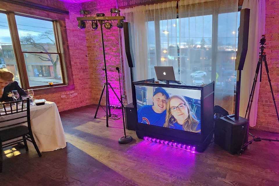 Dj Booth
