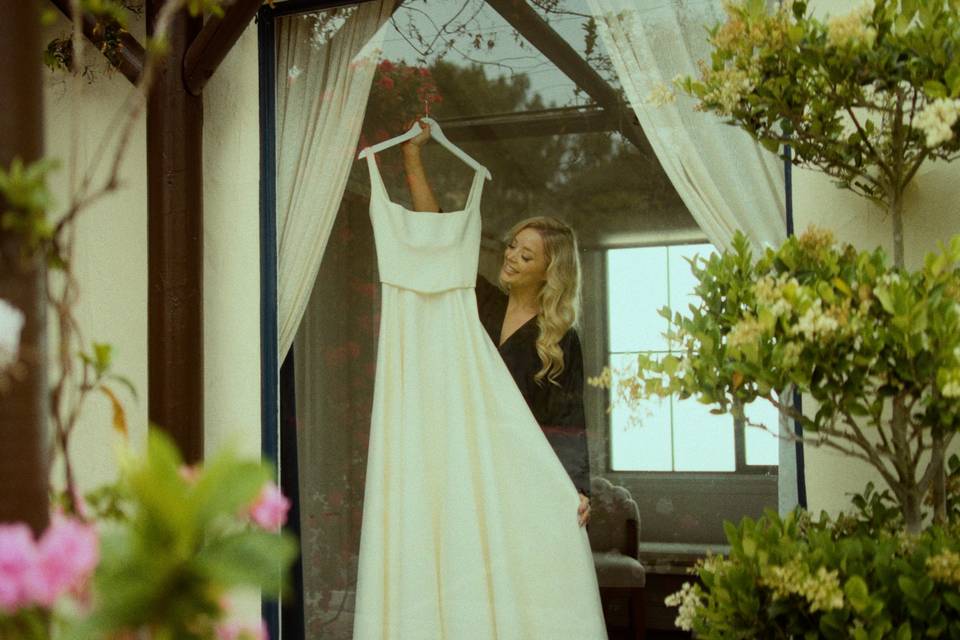 B & T || Elopement
