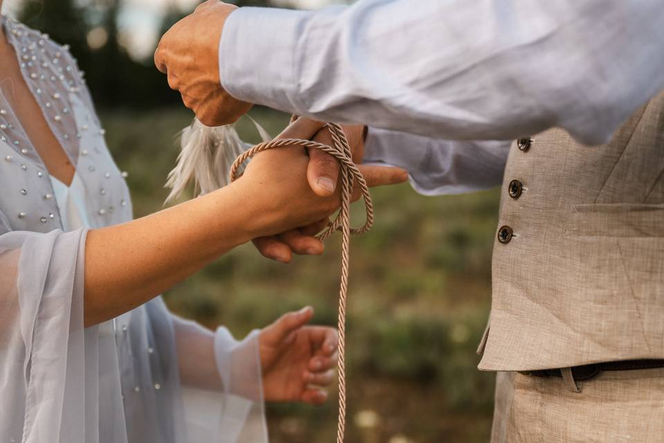 Knot Tying Ceremony