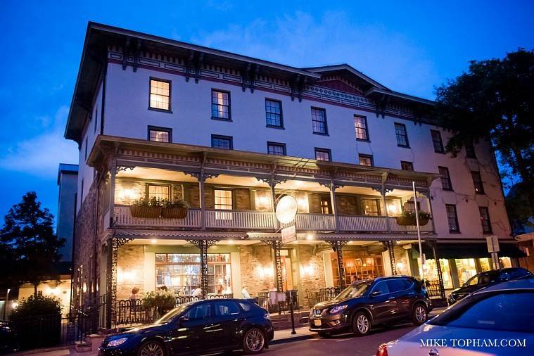 Lambertville House Hotel