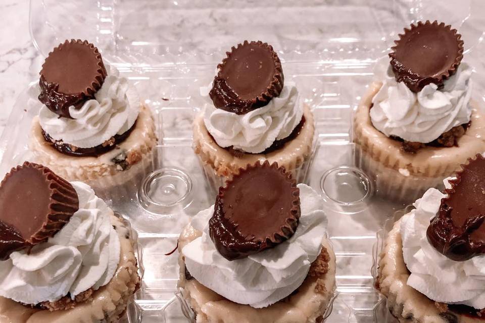 Reese's cupcakes