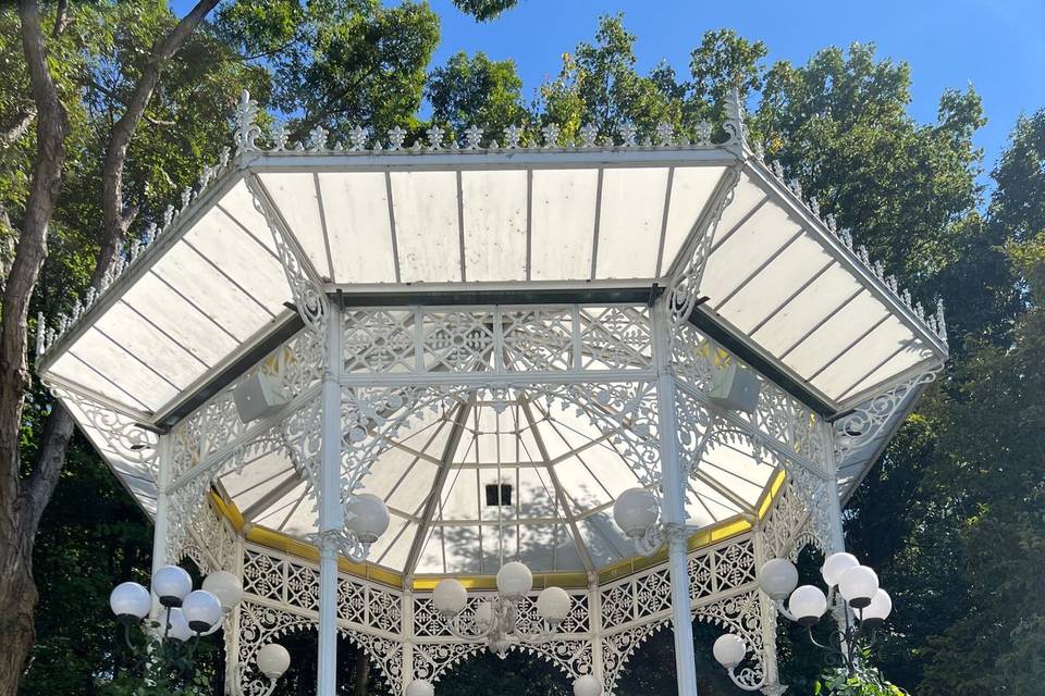 Gazebo Decor/Chuppah