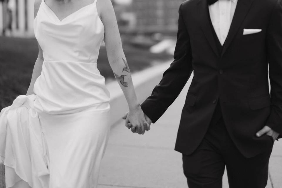 Hand in hand - Papesh Creative