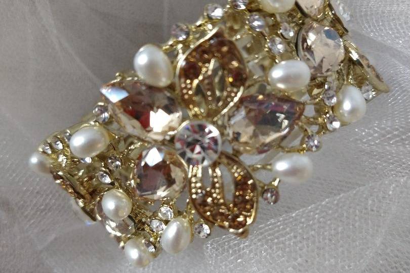 Wide bridal bracelet