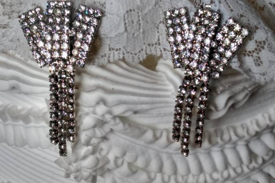 Vintage rhinestone earrings