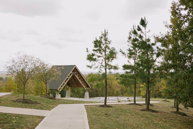 Sidewalk to ceremony space