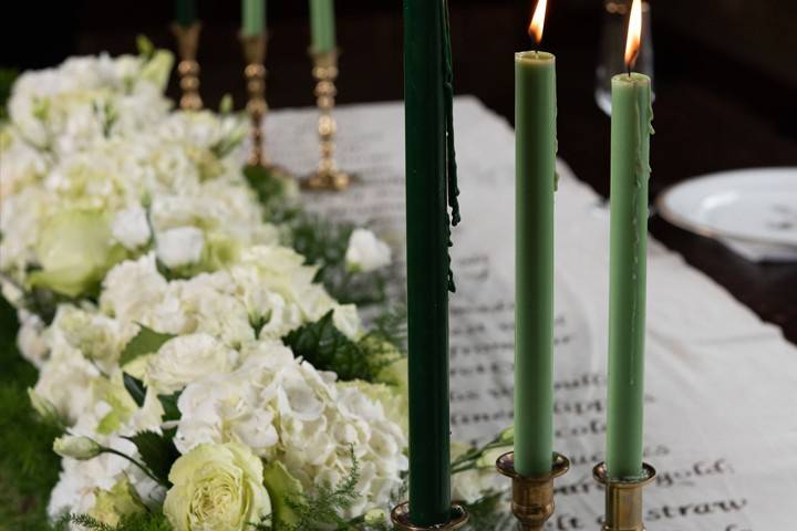 Love letter table setup