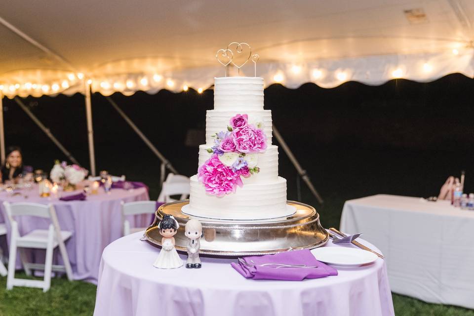 Papa's Cupcakes - Wedding Cake - Perkasie, PA - WeddingWire