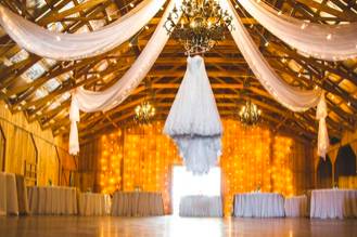 Wedding event indoor lighting