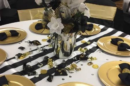 Black and gold theme
