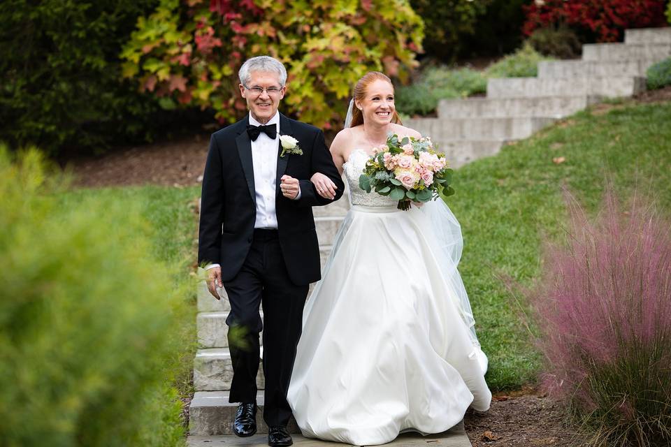 Father Brings Bride Down Aisle