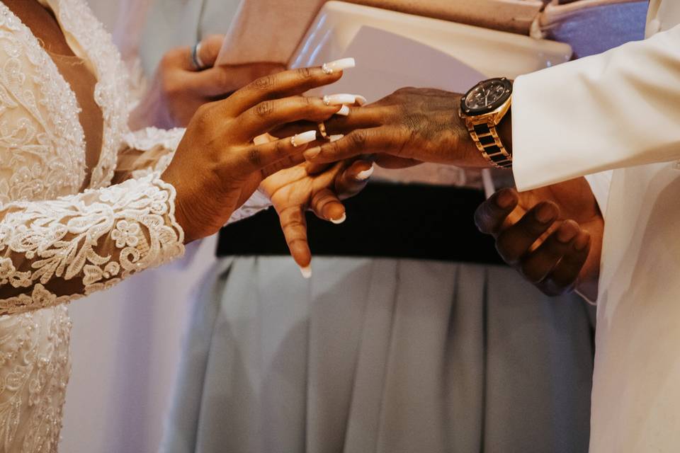 Exchanging rings