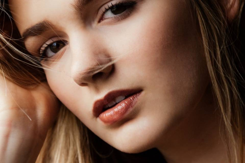 Amanda Summers Hair & Make-up Artistry