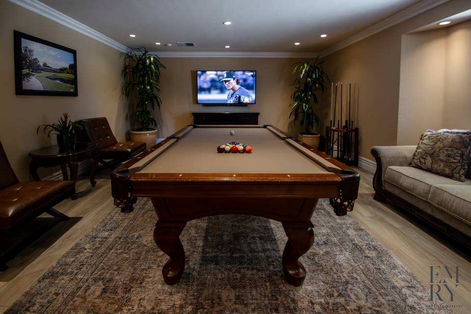 Groom Suite