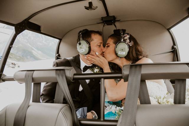 Heli kisses
