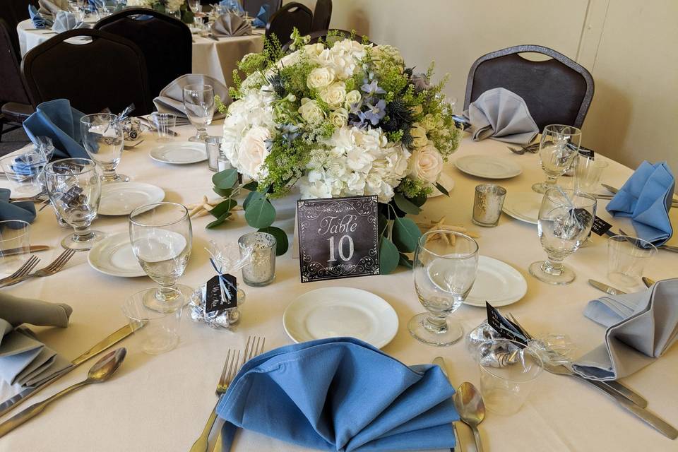 Table Setting at Woodlawn Beac