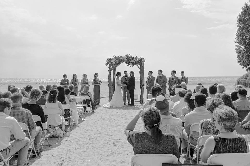 Wedding at Woodlawn Beach