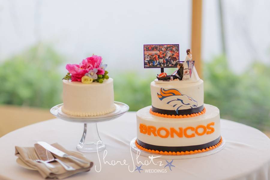 Wedding Cake + Groom's Cake