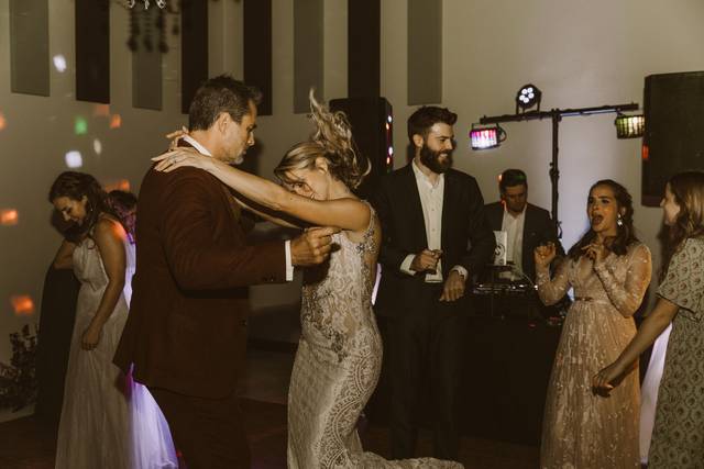 Shantel & Victor