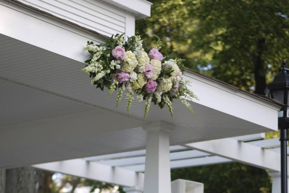 Simply Elegant Floral Decorators