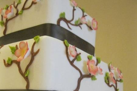 Floral decor cake