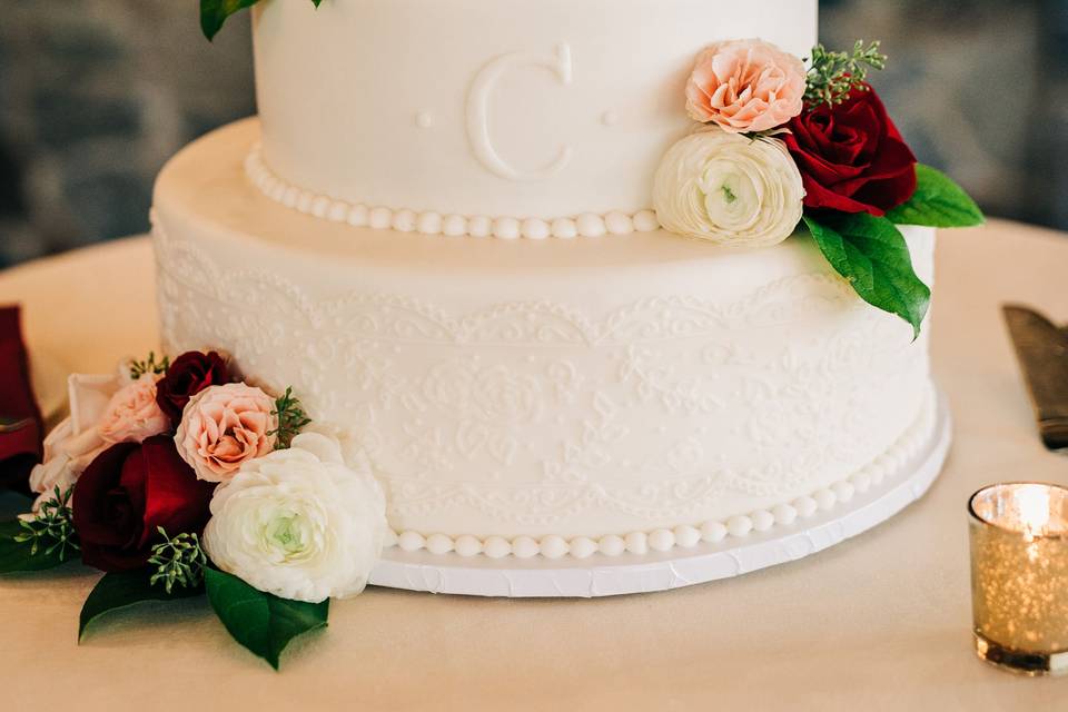 3-tier lace detail