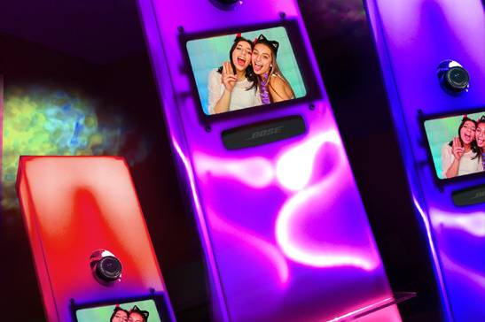 Photo booth kiosk