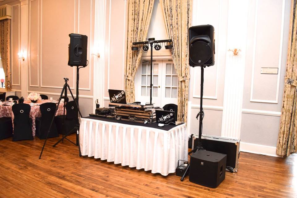 DJ JOEY A Wedding DJ Services