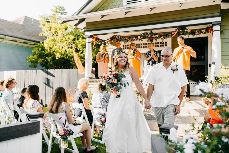 OC front yard wedding