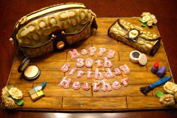 We specialize in purse cakes!