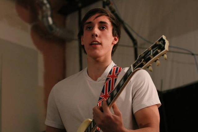 Zach Alexander- Acoustic Singer and Guitarist