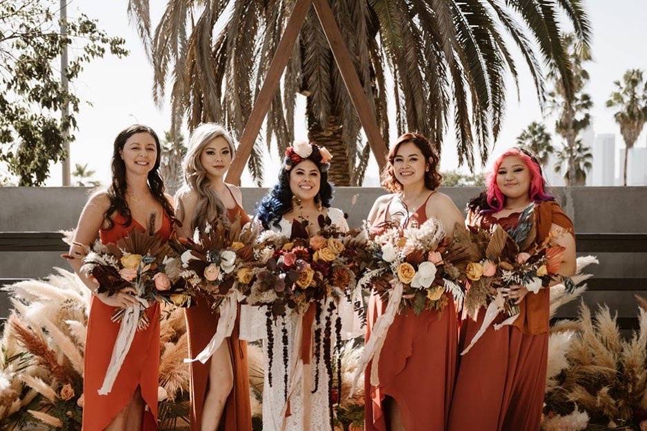 Autumn vibes bridal party