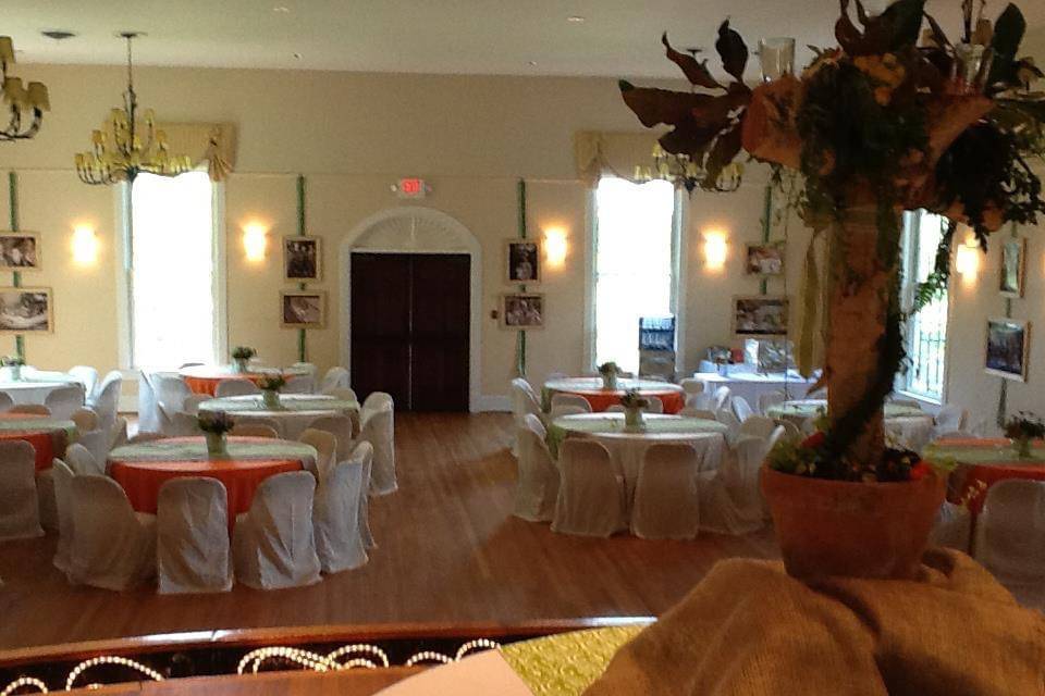 Banquet hall