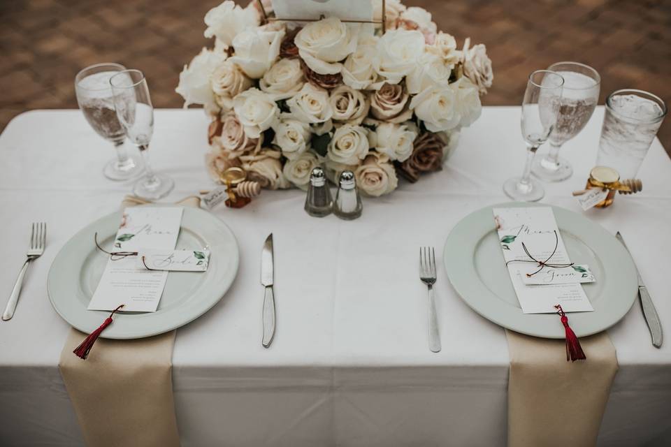 Sweetheart Table