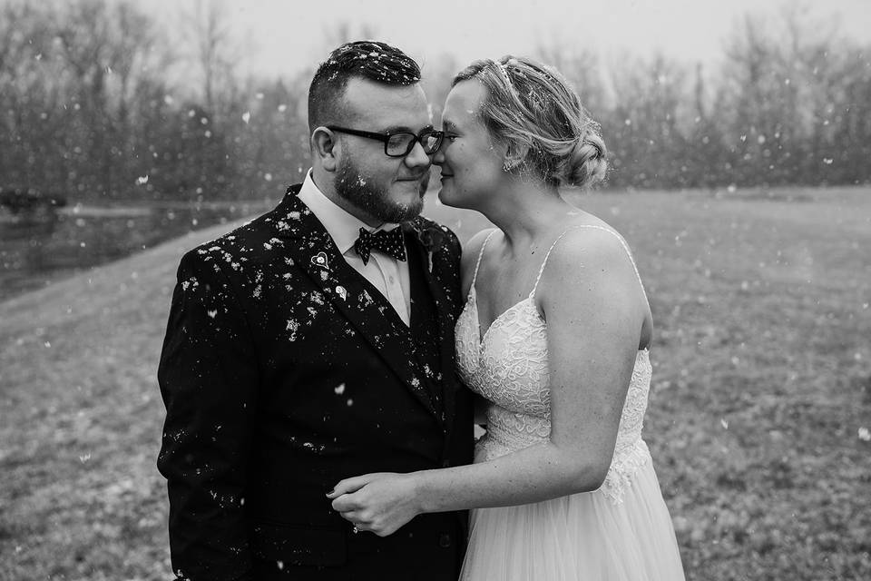 Snowy Bride & Groom