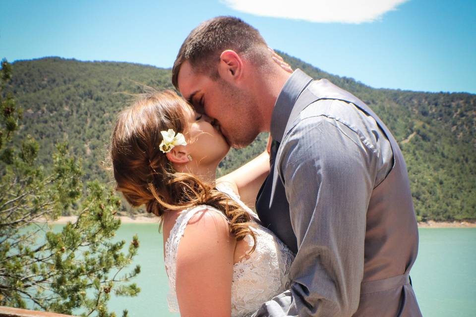 First Kiss before ceremony