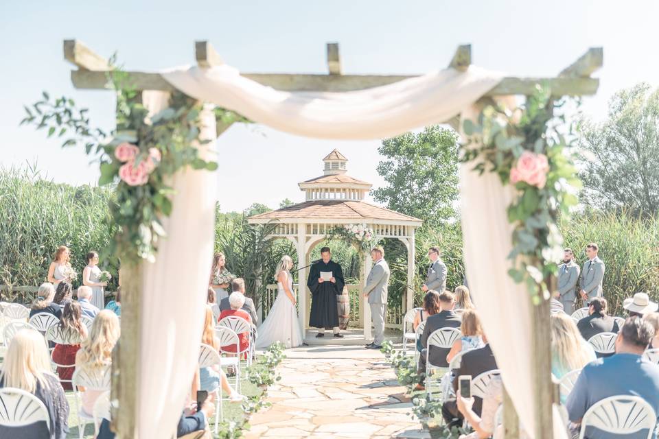 Fairytale outdoor wedding