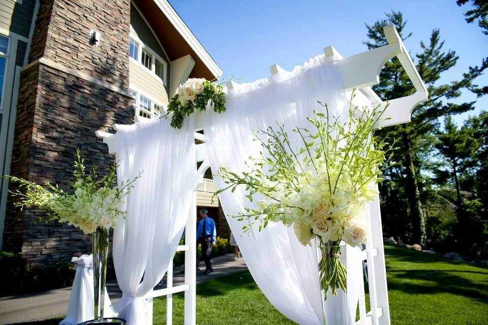 Wedding arch