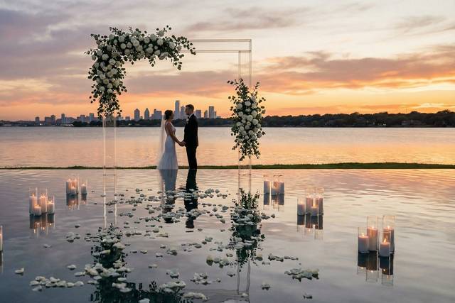 Ceremony-lakeside-floating