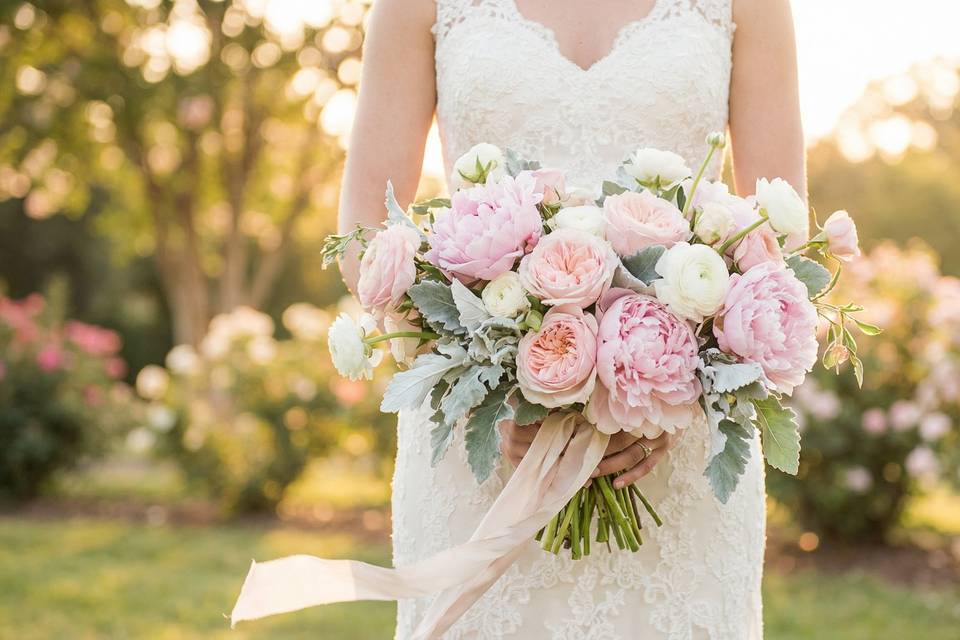 Bridal-bouquet-blush-pink-peon