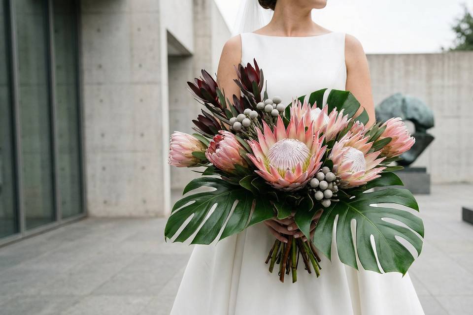 Bridal-bouquet-pastel-garden