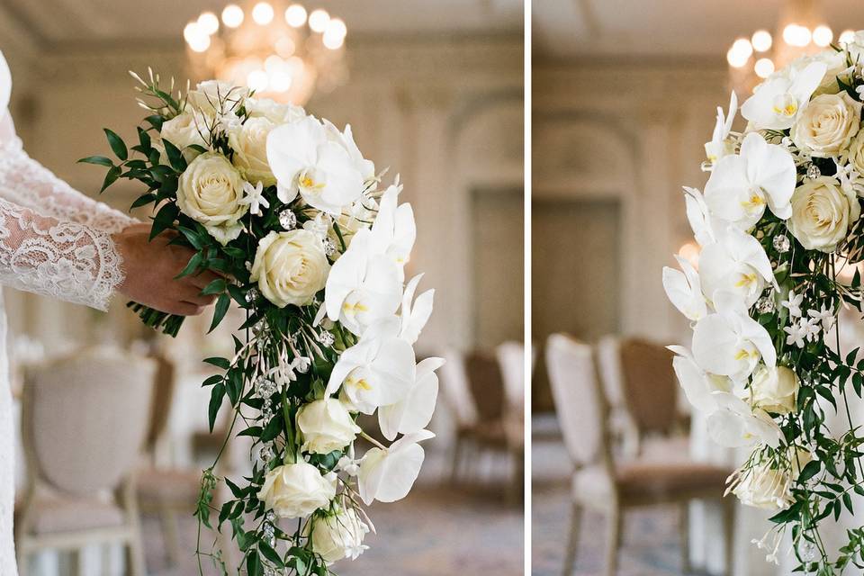Bridal-bouquet-protea-statemen