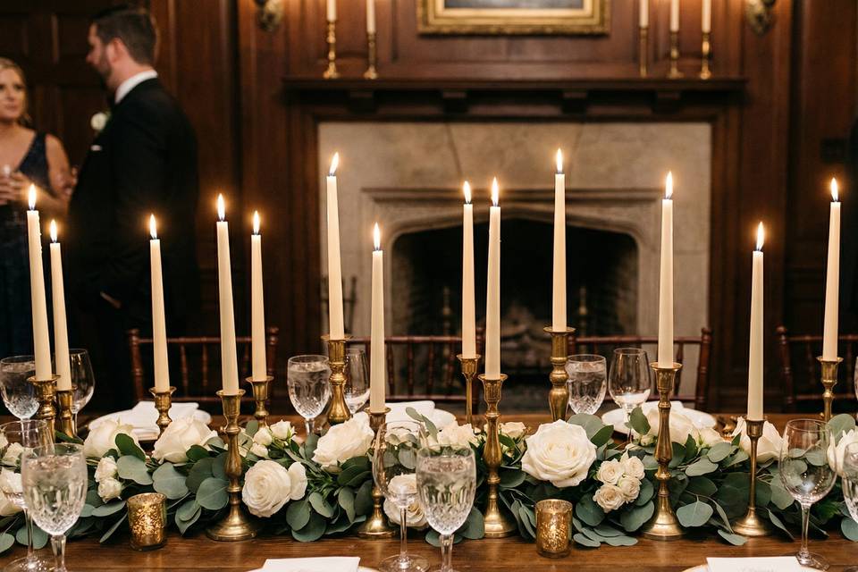 Centerpiece-black-tie-elegance