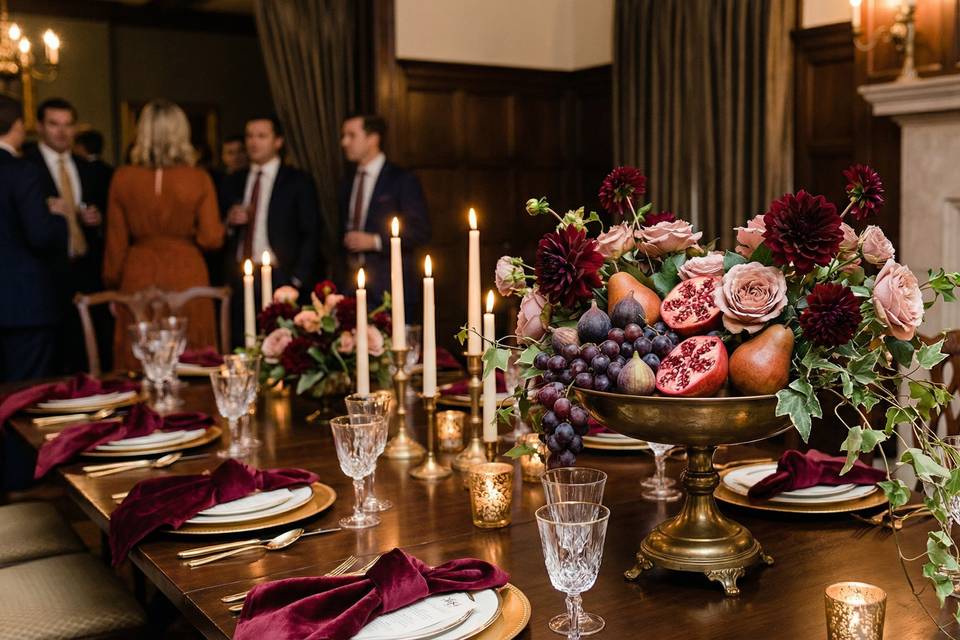 Centerpiece-floating-candles