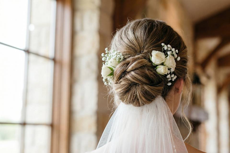 Details-groomsmen-boutonniere-