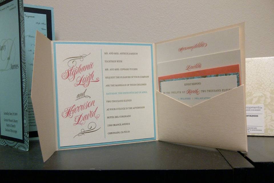 5x5 textured pocketfold invitation with turquoise backing on ceremony card and three enclosure cards.