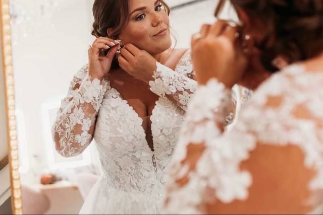 Makeup & Hair