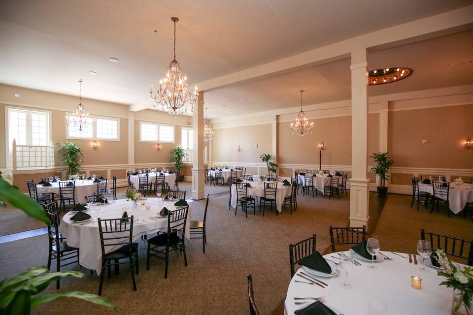 Banquet style reception