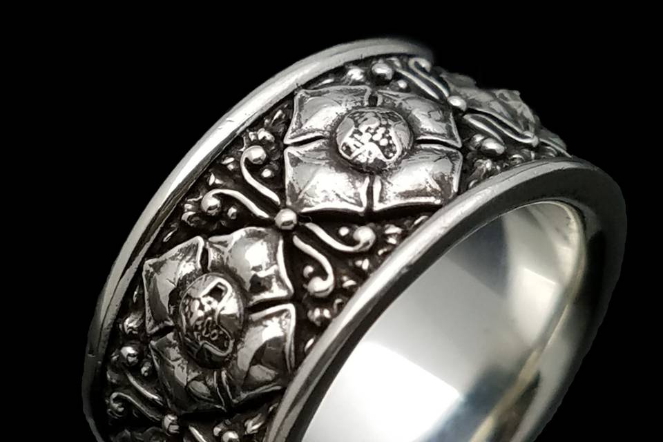 The Garden in Antique 14KT White Gold